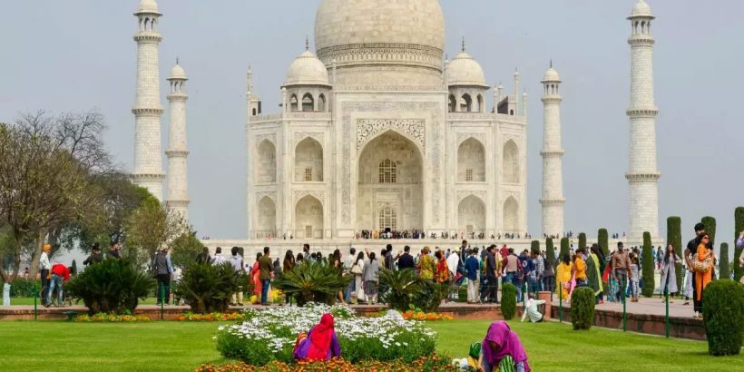 taj03